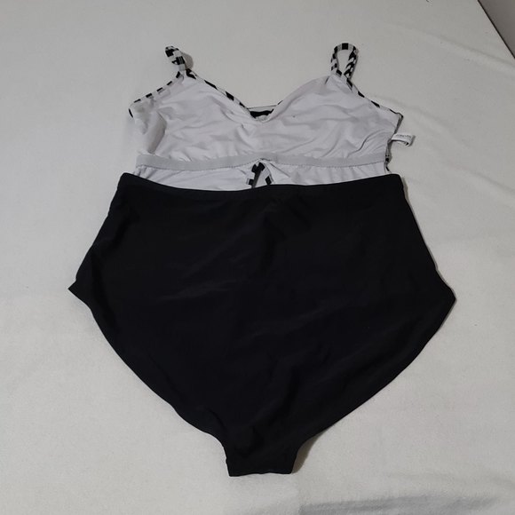 3x forever 21 swimsuit one piece cut out stripes black and white retro - Picture 5 of 9